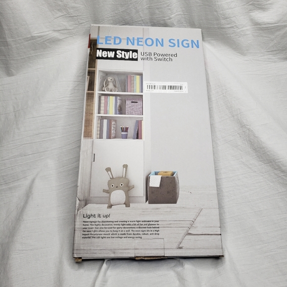 Pink Neon Good Vibes Wall Light 6 x 12 Inches USB Plug - Picture 2 of 5